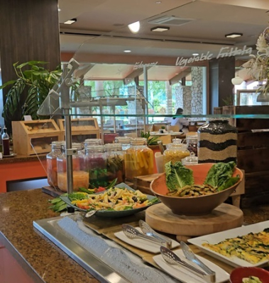 レストラン